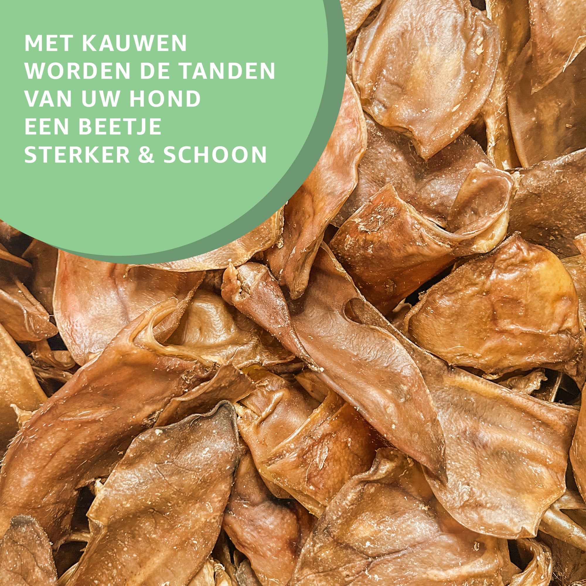  "Gedroogde Halve Varkensoren: Natuurlijke hondensnacks in gedroogde staat. Geen toegevoegde stoffen, puur kauwplezier en tevredenheid gegarandeerd."
